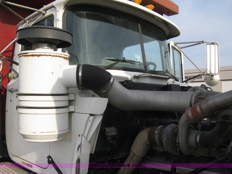 image for item 8118 2002 Mack RD688S triple axle dump truck