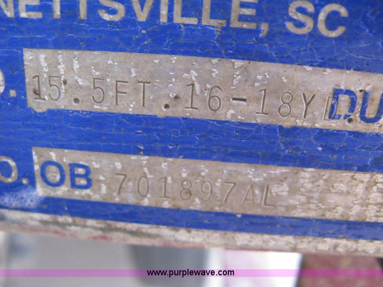 image for item 8118 2002 Mack RD688S triple axle dump truck