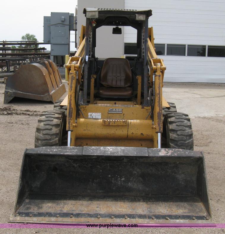 image for item 8119 1997 Case 1845C skid loader