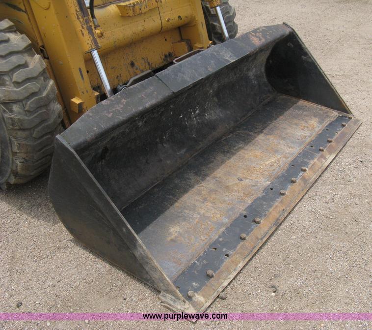 image for item 8119 1997 Case 1845C skid loader
