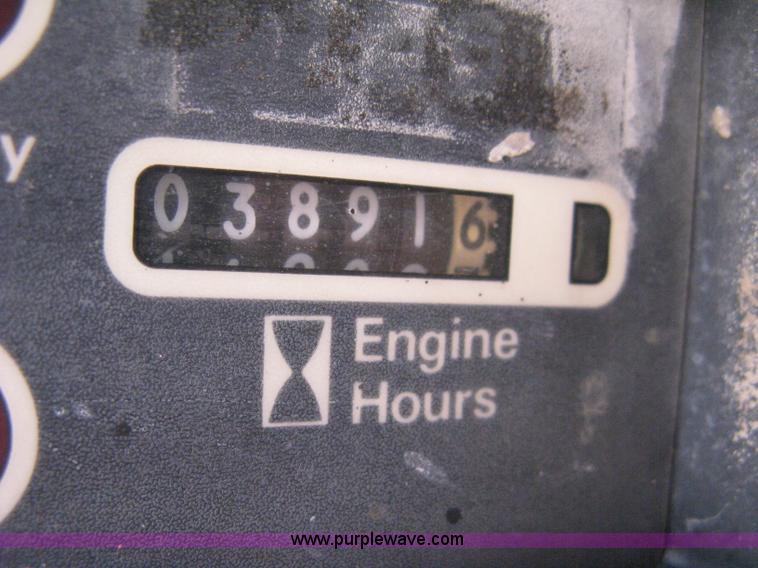 image for item 8119 1997 Case 1845C skid loader