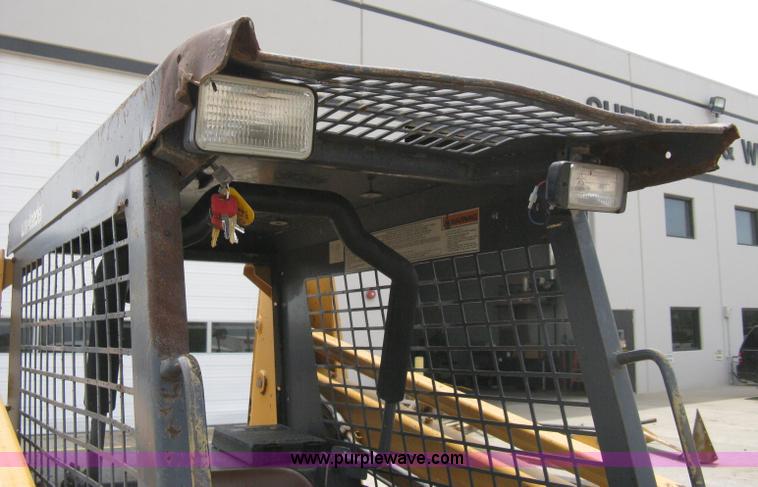 image for item 8119 1997 Case 1845C skid loader