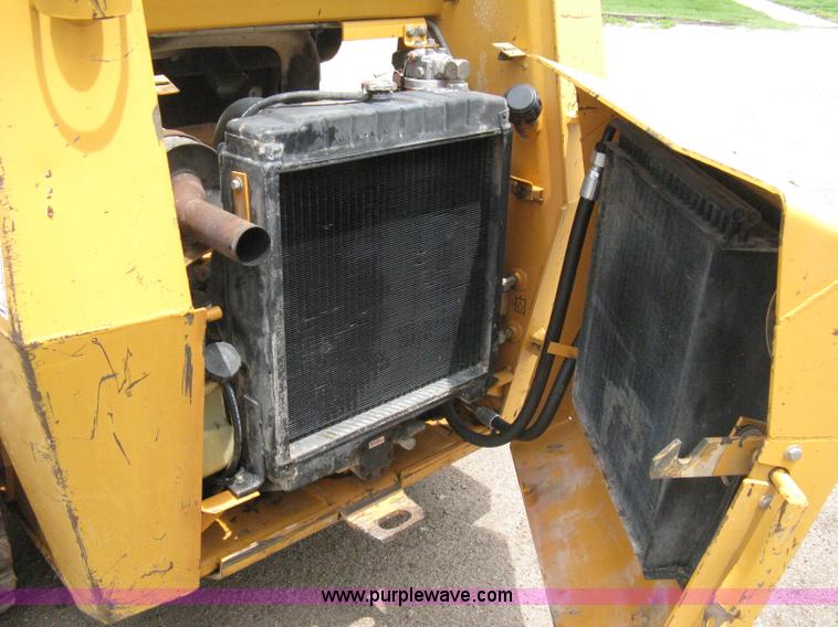 image for item 8119 1997 Case 1845C skid loader