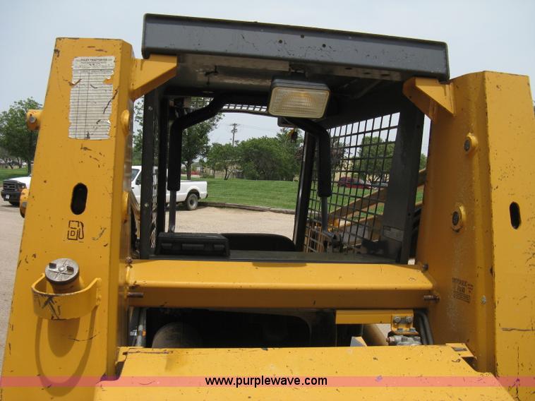 image for item 8119 1997 Case 1845C skid loader