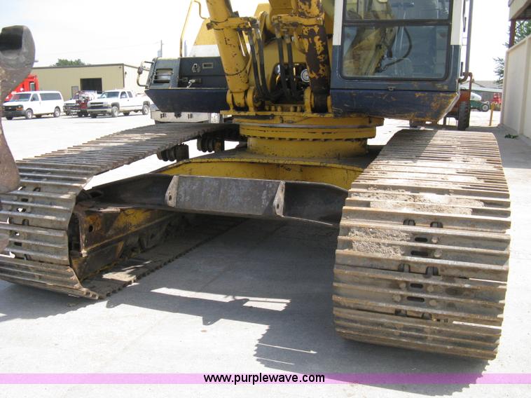 image for item 8120 1993 Komatsu PC400LC excavator