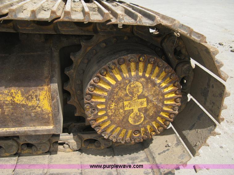 image for item 8120 1993 Komatsu PC400LC excavator