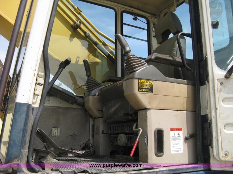 image for item 8120 1993 Komatsu PC400LC excavator