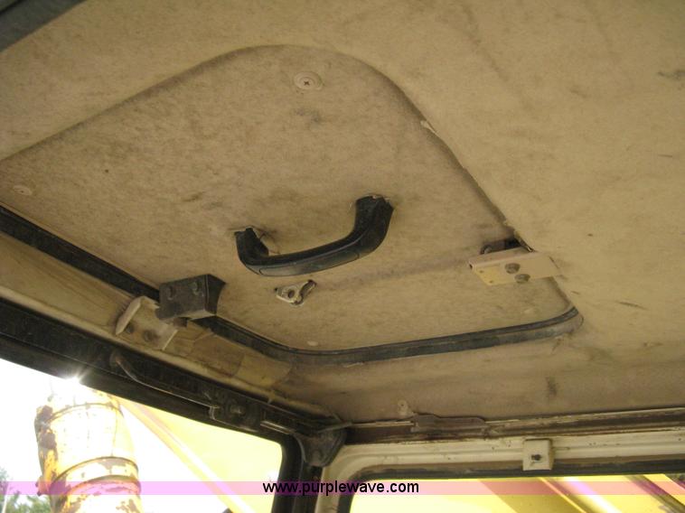 image for item 8120 1993 Komatsu PC400LC excavator