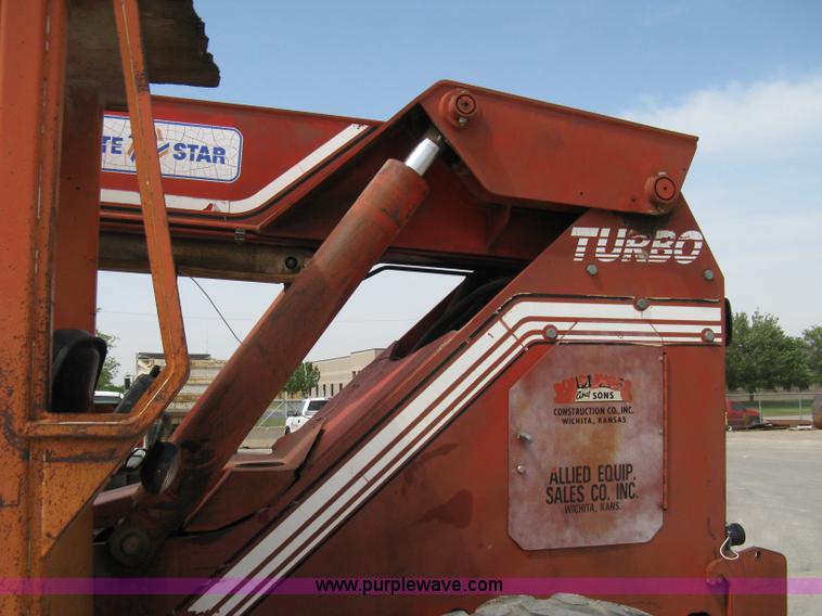 image for item 8121 1998 SkyTrak 6036 telehandler