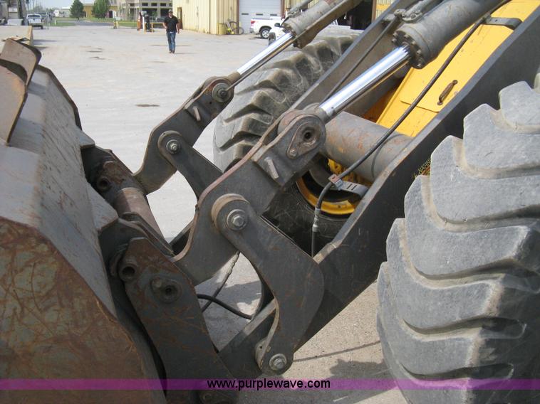 image for item 8123 1993 Volvo Michigan L90B wheel loader