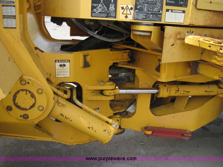 image for item 8123 1993 Volvo Michigan L90B wheel loader