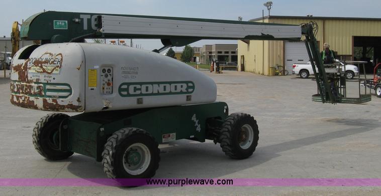 image for item 8124 1999 Condor T66J boom lift