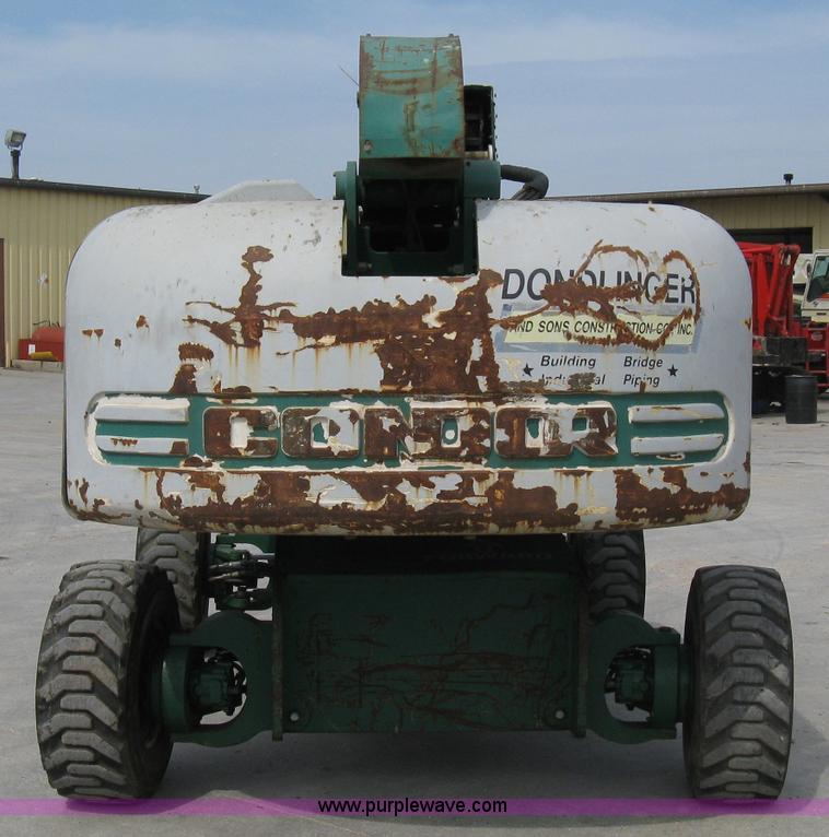 image for item 8124 1999 Condor T66J boom lift