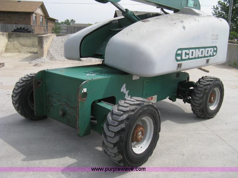 image for item 8124 1999 Condor T66J boom lift