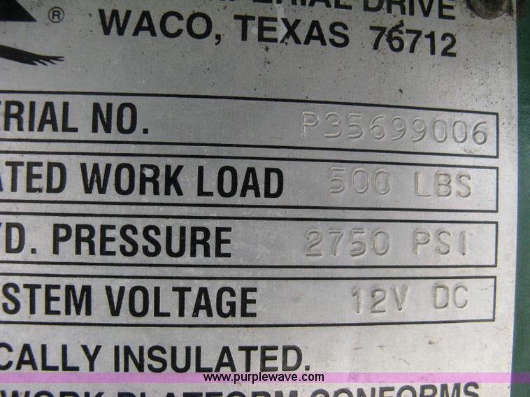 image for item 8124 1999 Condor T66J boom lift