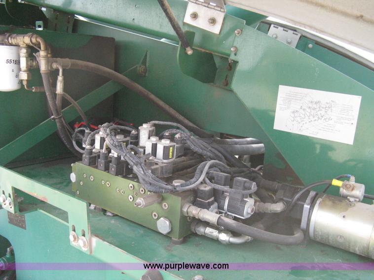 image for item 8124 1999 Condor T66J boom lift