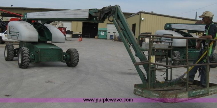 image for item 8125 1999 Condor T66J boom lift