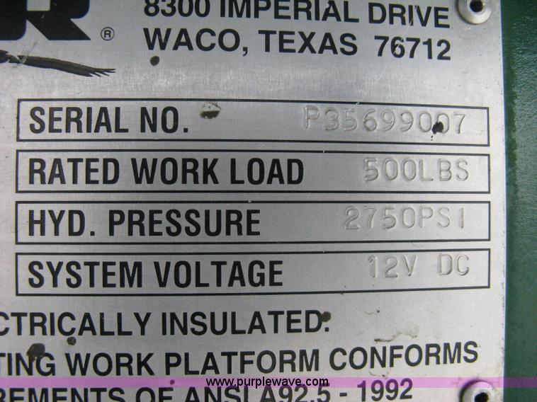 image for item 8125 1999 Condor T66J boom lift