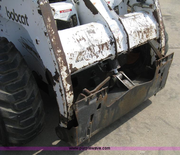 image for item 8157 1996 Bobcat 863 C-series skid loader