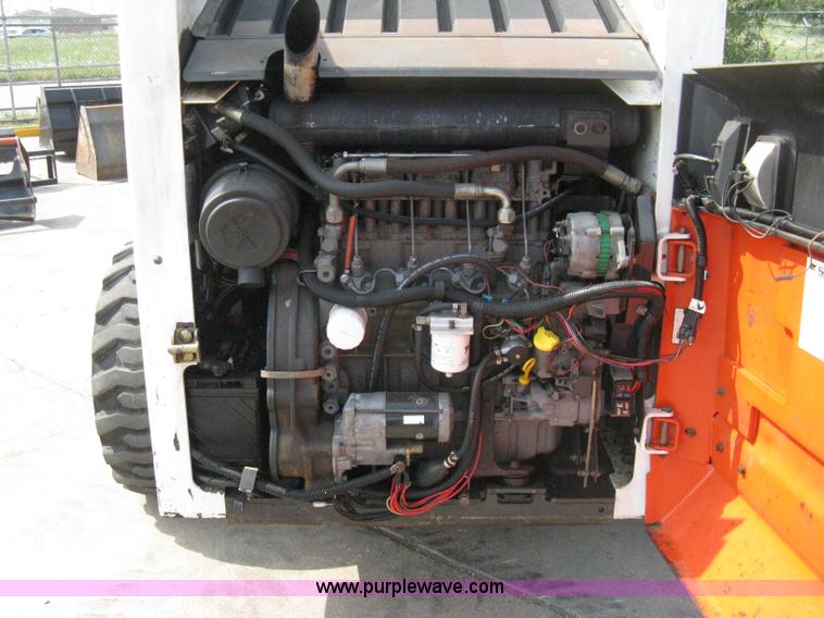 image for item 8157 1996 Bobcat 863 C-series skid loader