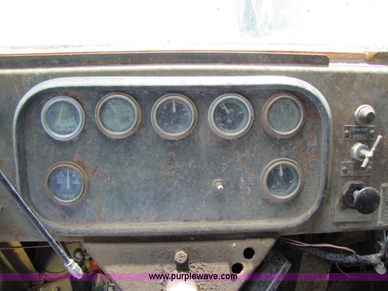 image for item 8258 Euclid 207FD off road dump truck