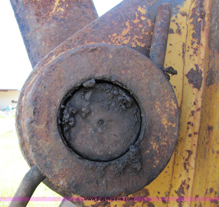 image for item 8259 Caterpillar 345B LME excavator