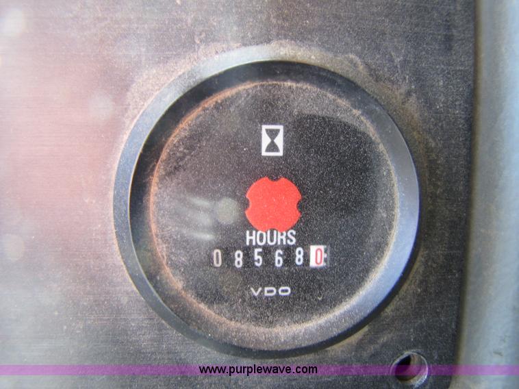 image for item 8260 2006 Volvo L330E wheel loader