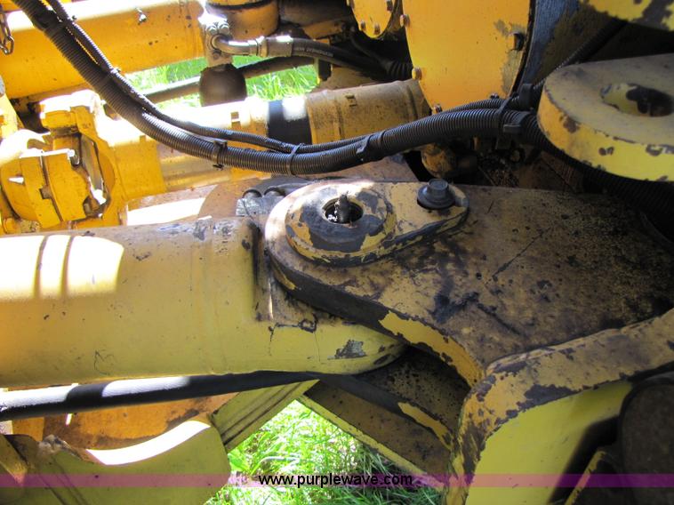 image for item 8260 2006 Volvo L330E wheel loader