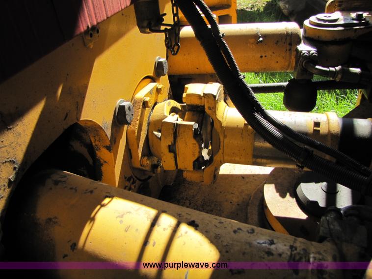 image for item 8260 2006 Volvo L330E wheel loader