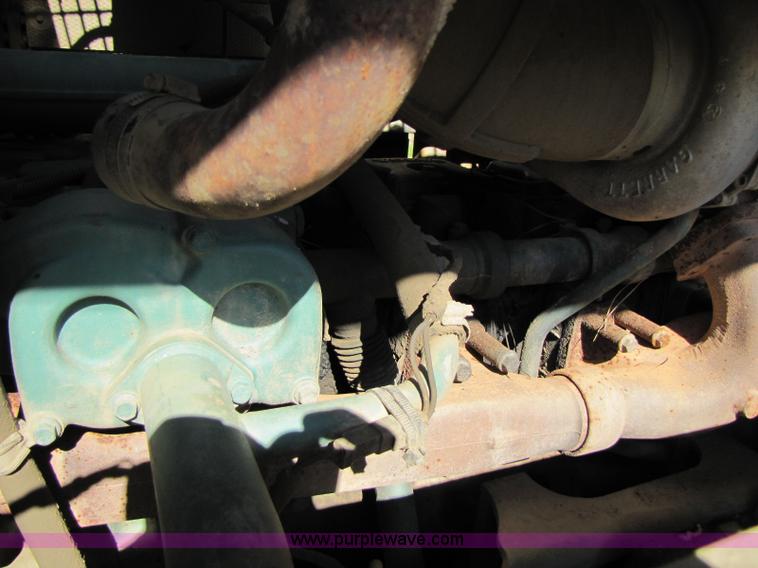 image for item 8260 2006 Volvo L330E wheel loader