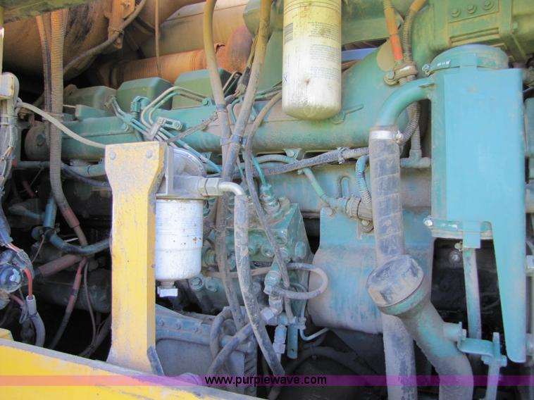 image for item 8260 2006 Volvo L330E wheel loader