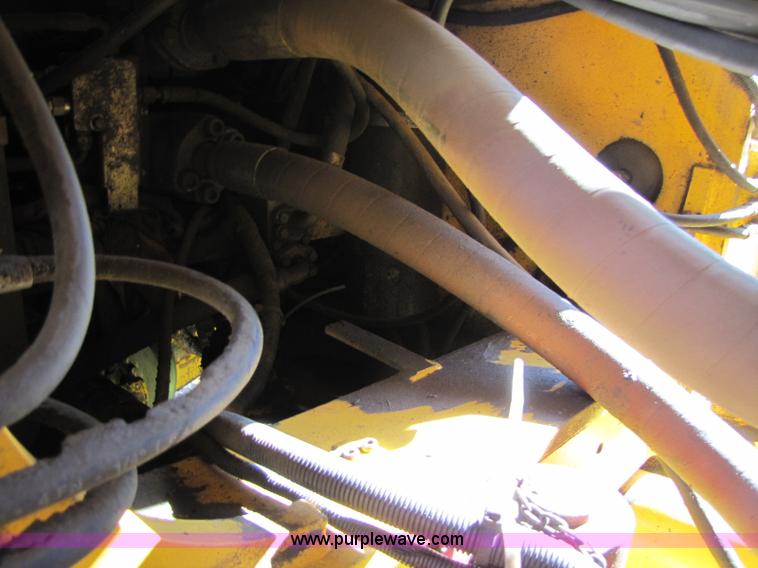 image for item 8261 2005 Volvo L330E wheel loader