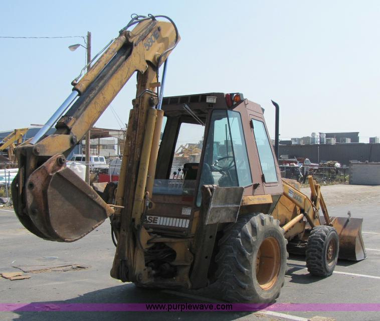 image for item 8268 Case 580E backhoe