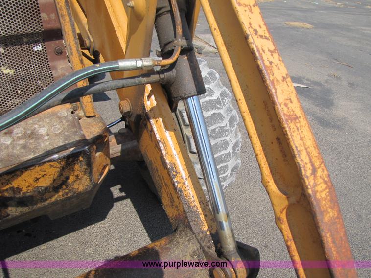 image for item 8268 Case 580E backhoe