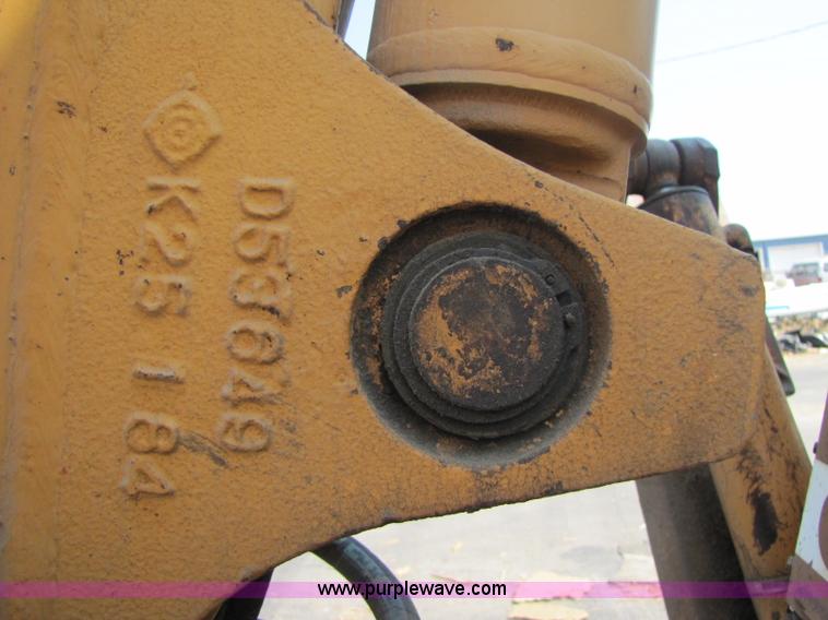 image for item 8268 Case 580E backhoe