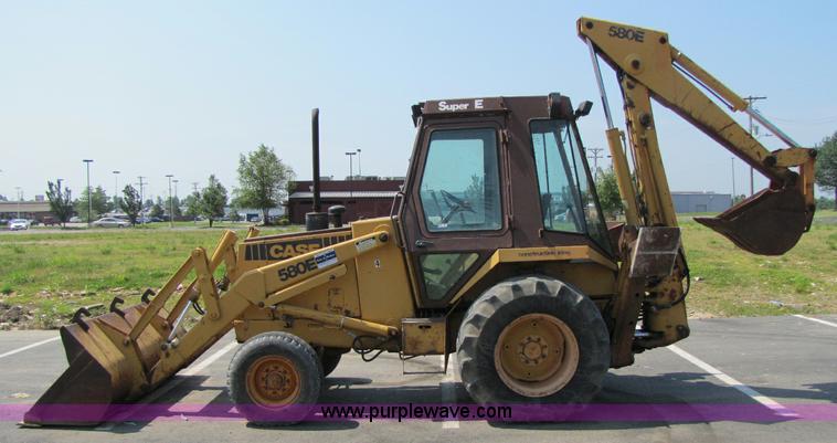 image for item 8269 Case 580E backhoe