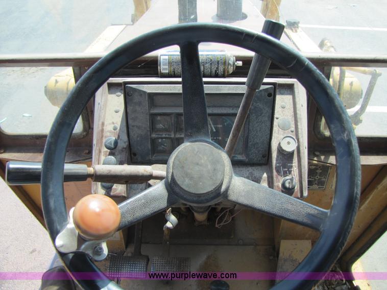 image for item 8269 Case 580E backhoe