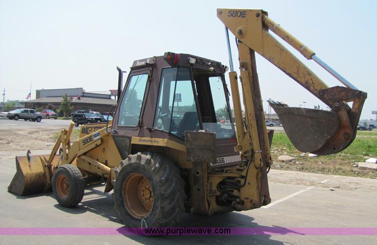 image for item 8270 Case 580E backhoe