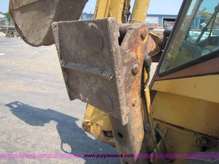 image for item 8270 Case 580E backhoe