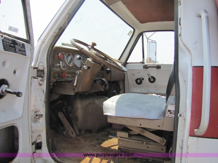 image for item 8271 1979 Chevrolet Bruin dump truck