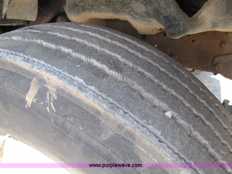 image for item 8271 1979 Chevrolet Bruin dump truck