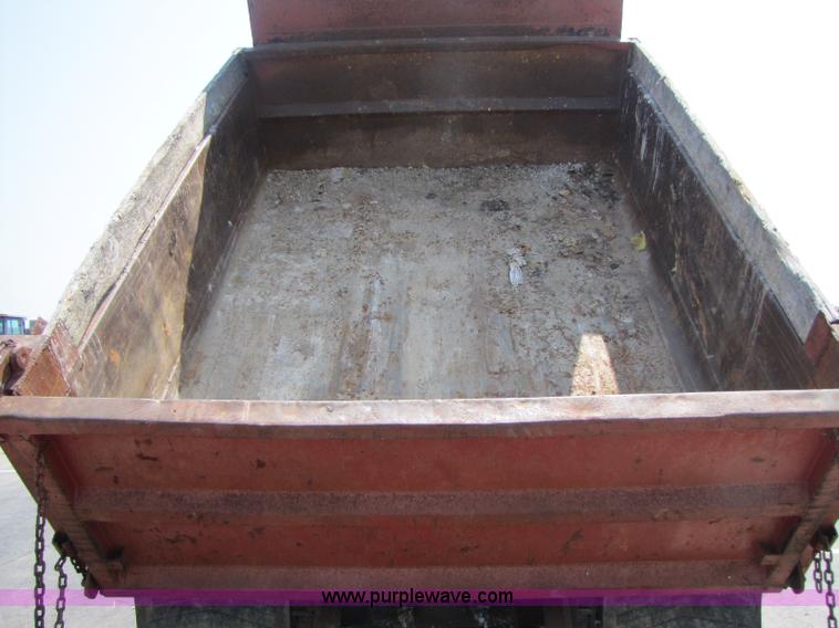 image for item 8271 1979 Chevrolet Bruin dump truck