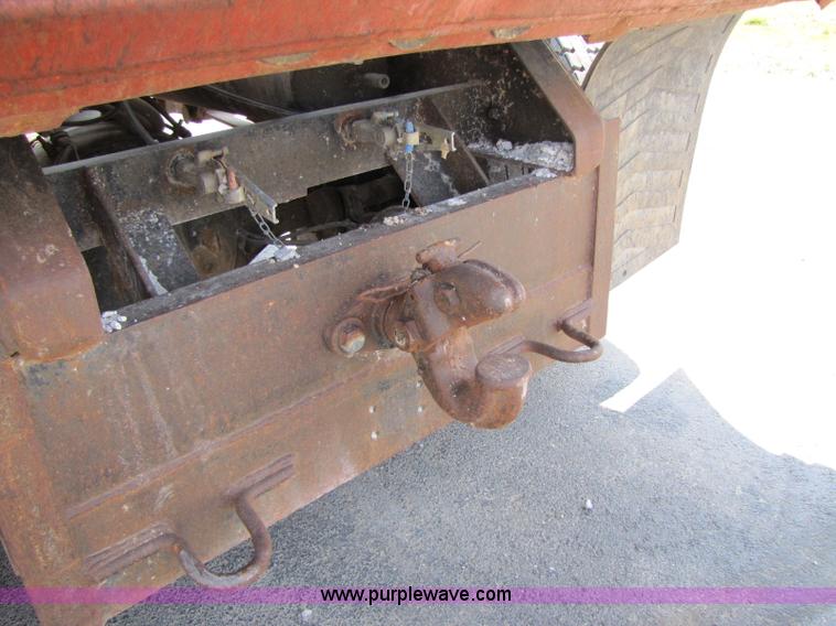 image for item 8271 1979 Chevrolet Bruin dump truck