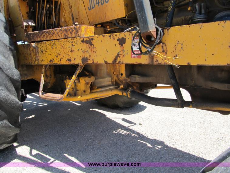image for item 8997 John Deere 480BD forklift
