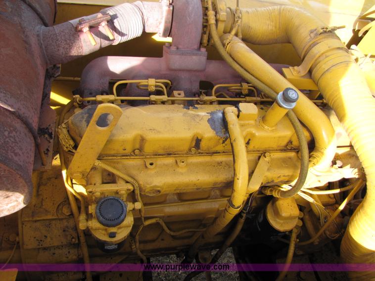 image for item A4700 1997 John Deere 790E LC excavator