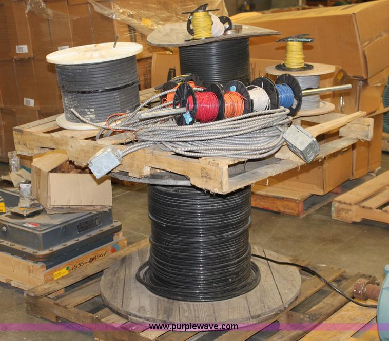 image for item 6153 Assorted wire