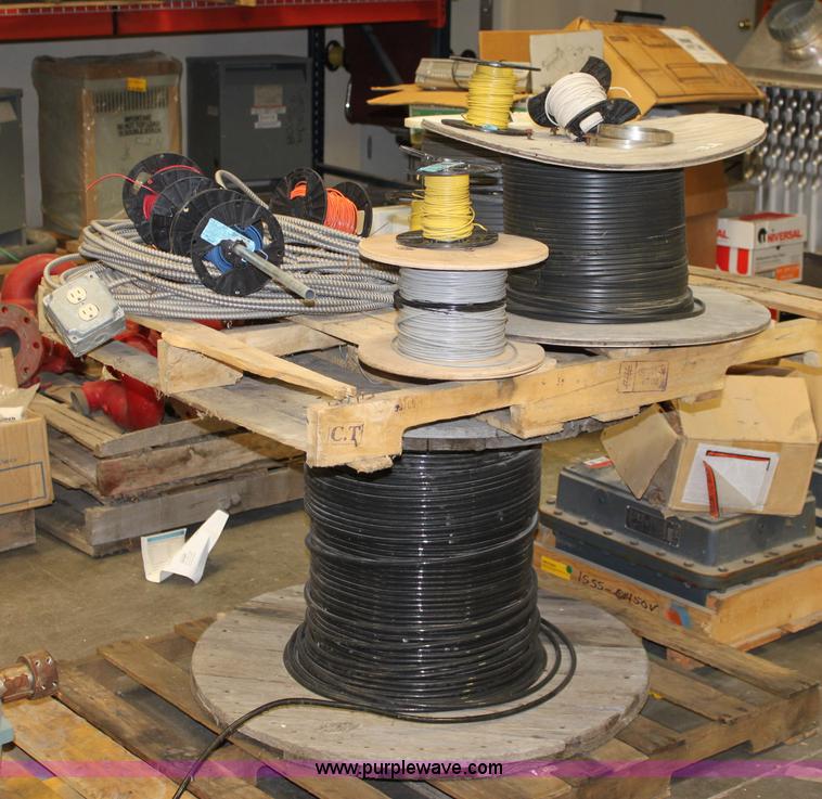 image for item 6153 Assorted wire