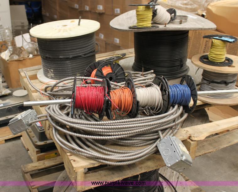 image for item 6153 Assorted wire