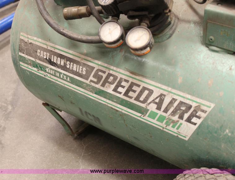 image for item 6160 Speedaire 20 gallon air compressor