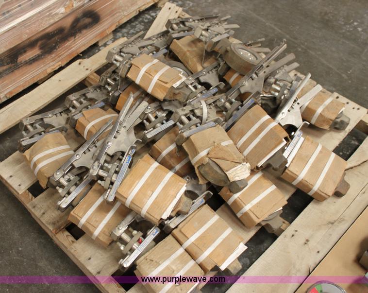 image for item 6181 (20) Jamesbury 3" Wafer-Sphere valves